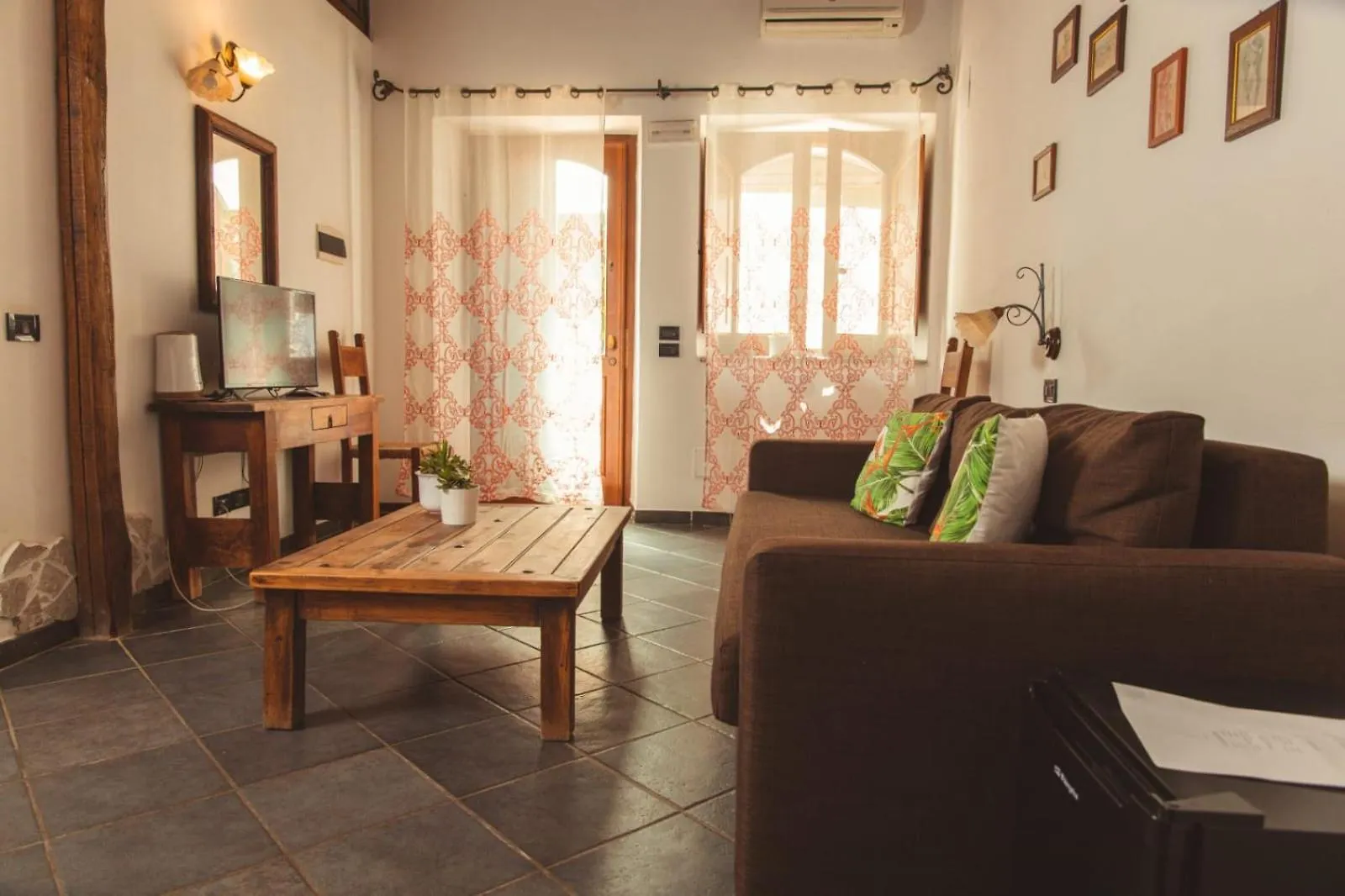 Lantgård Agriturismo Terrenia Taormina